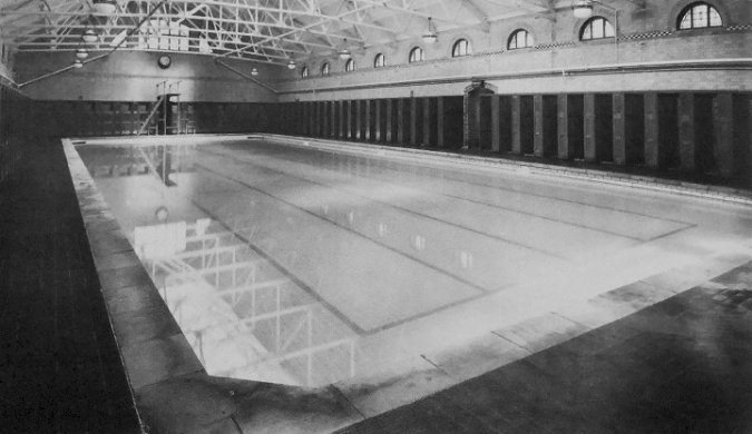 Erdington_Swimming_Baths_Pool_circa_1955